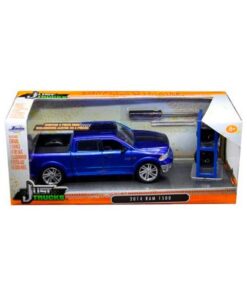 2014 Chevrolet Silverado con set ruedas Just Trucks 19