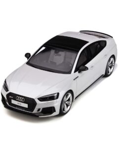 AUDI RS 5 SPORTBACK  GT240