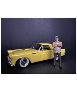 FIGURINES - THE WEEKEND CAR SHOW NUM 2