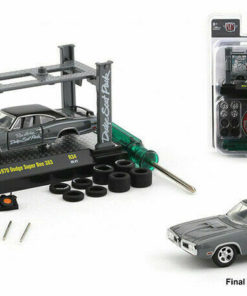 1970 Dodge Super Bee 383 Model Kit 34