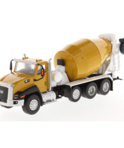 Caterpillar CT660 McNeilus Bridgemaster Concrete-Mixer