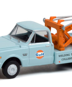 1969 Chevrolet C-30 Dually Wrecker - Gulf