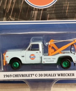 GREENMACHINE Chevrolet C-30 Dually Wrecker 1969